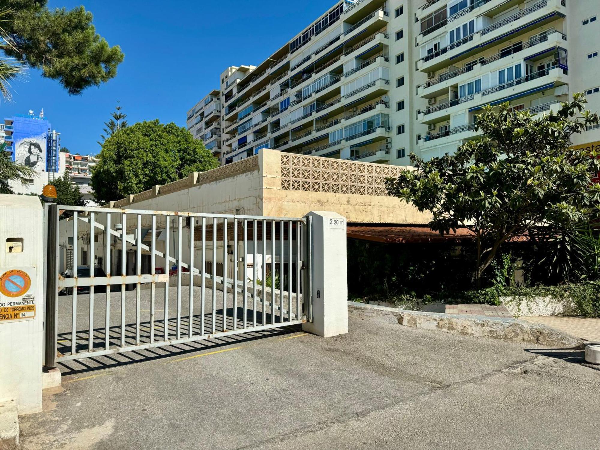 En Carihuela Con Vistas Y Plaza De Garaje, Nucleo Cristal Lejlighed Torremolinos Værelse billede